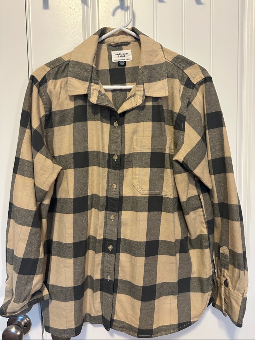 American Eagle Outfitters Beige and Grey Plaid Button-Down Shirt